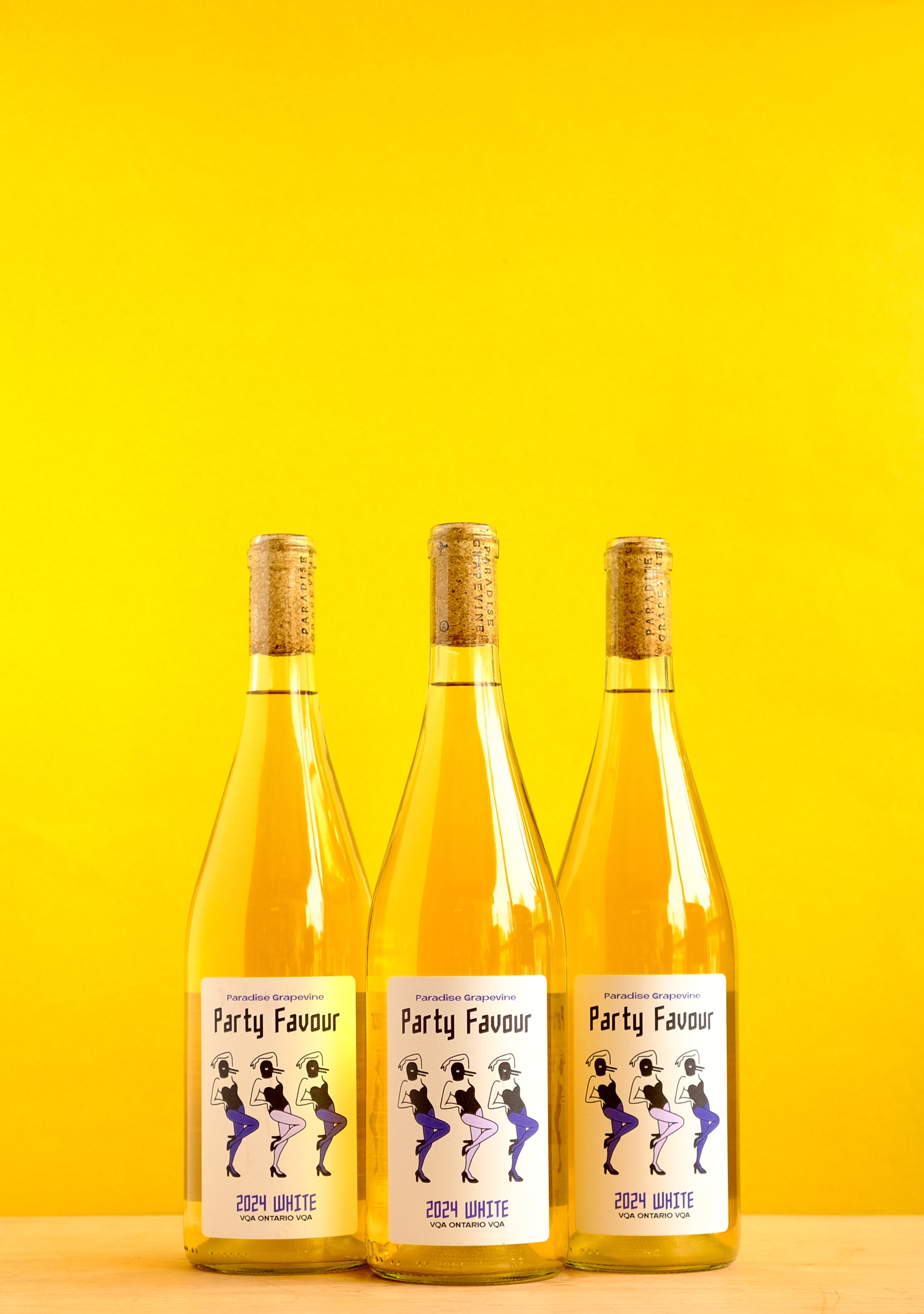 2024 Party Favour White